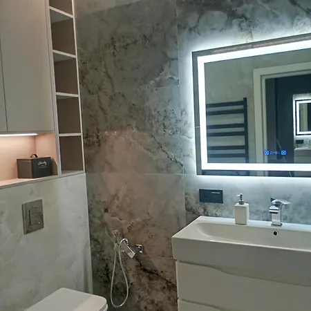 стильные с прекрасным видом на море и Four Seasons Apartment
